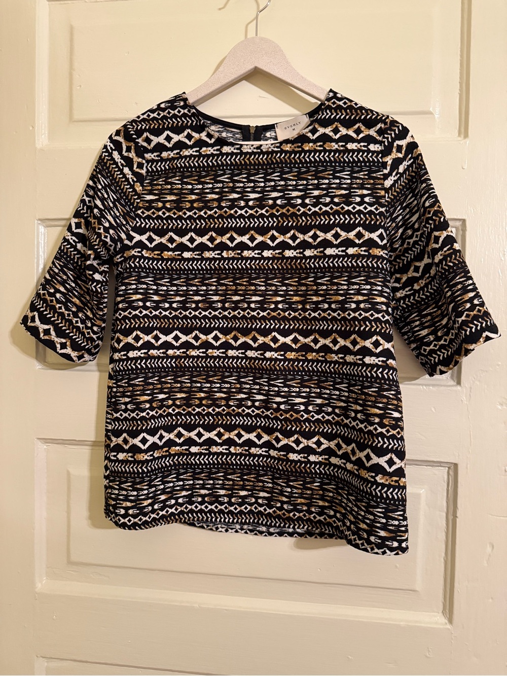 Everly Black, White & Tan Geometric Print Top